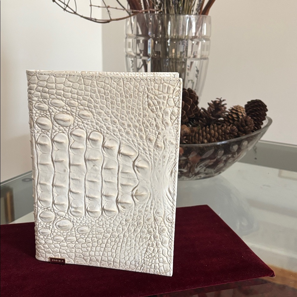 Brahmin Coconut Milk Melbourne Leather Journal NWT Refillable, Luxury Notebook